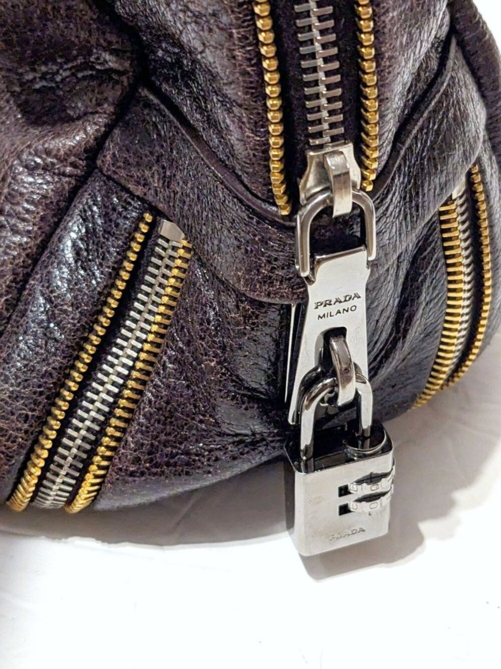Prada Milano Bowler Sparkling Dark Mauve Leather Locket Zippered Handbag Luck - Picture 4 of 10